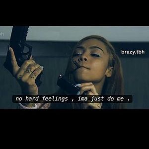 Meet your Posher, Leslie